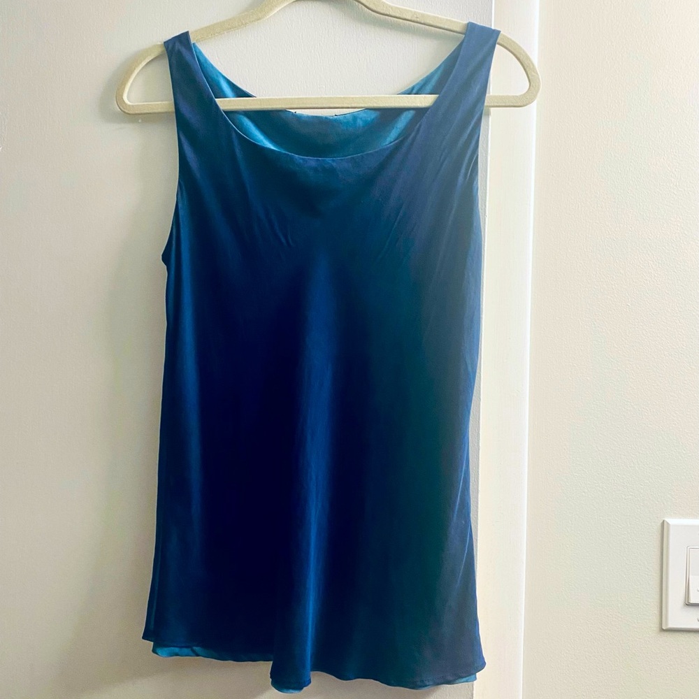 100% silk Lafayette 148 top
